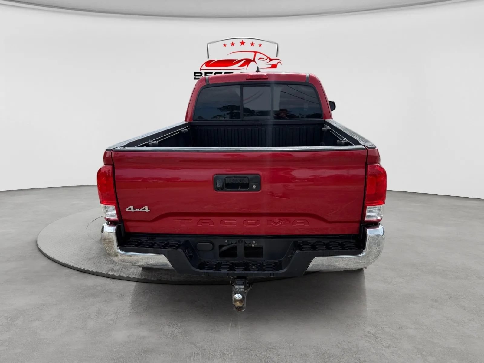 Used 2016 Toyota Tacoma SR5 AWD/4WD image 5