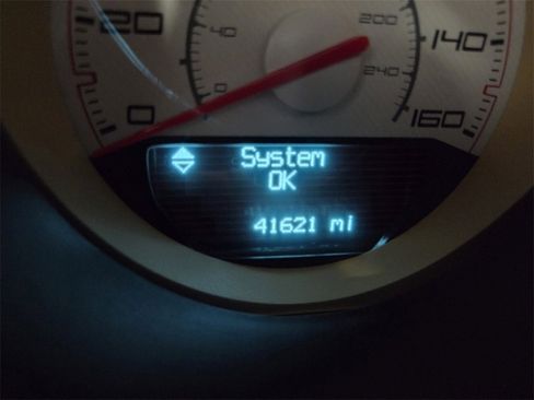 Used 2013 Dodge Challenger R/T Plus image 19