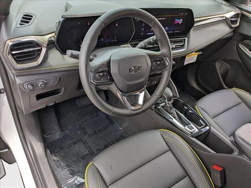 New 2025 Chevrolet TrailBlazer ACTIV w/ Convenience Package image 3