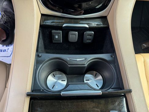 Used 2020 Cadillac Escalade ESV Platinum AWD/4WD image 49