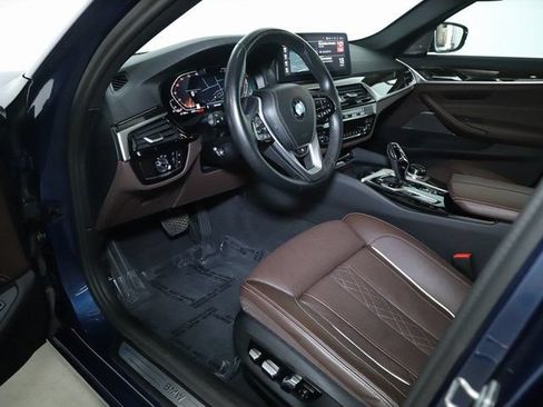 Used 2023 BMW 540i xDrive AWD/4WD image 17