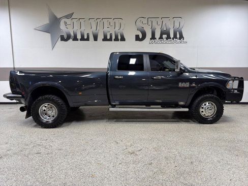 Used 2015 RAM 3500 Laramie w/ Convenience Group image 33