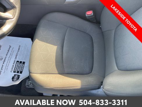Certified 2025 Toyota RAV4 XLE FWD image 30