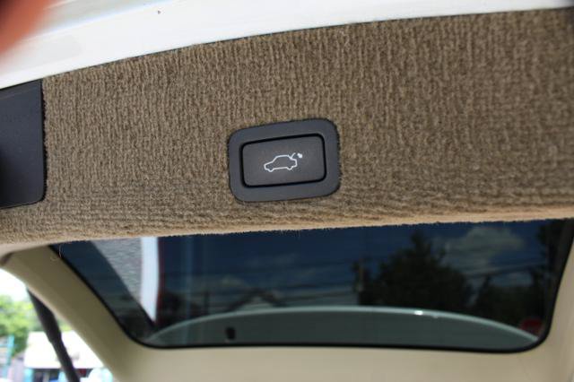 Used 2015 Volvo XC60 T6 Premier Plus AWD/4WD image 29