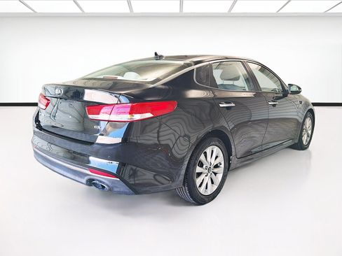 Used 2016 Kia Optima EX w/ Premium Package FWD image 4