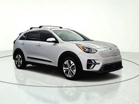 Used 2020 Kia Niro EX Premium FWD image 9