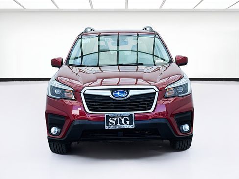 Used 2021 Subaru Forester Premium image 2