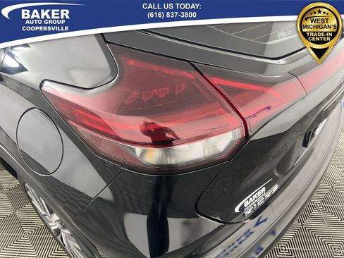 Used 2021 Nissan Kicks SV image 34