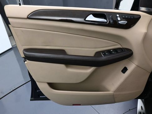 Used 2018 Mercedes-Benz GLE 350 image 12