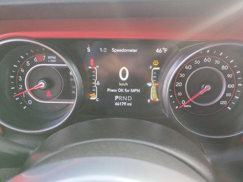 Used 2020 Jeep Wrangler Unlimited Rubicon image 32