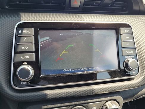 New 2025 Nissan Kicks Play S image 9