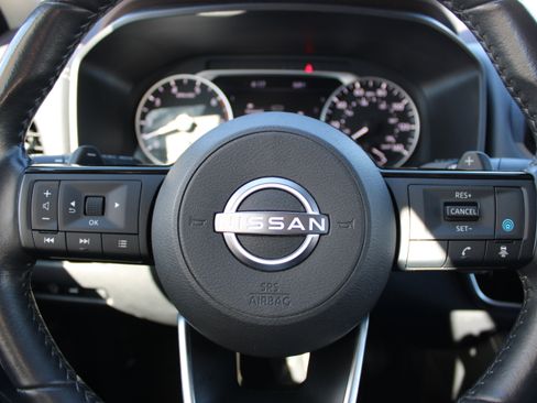 Certified 2023 Nissan Rogue SL w/ SL Premium Package image 27