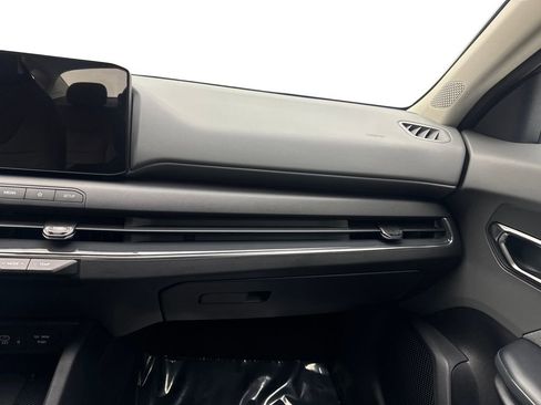 Used 2025 Kia K4 EX FWD image 58