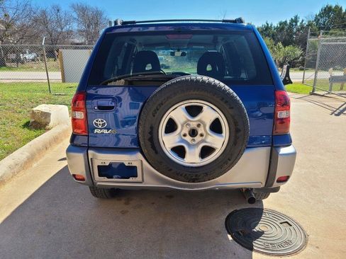 Used 2004 Toyota RAV4 2WD image 4