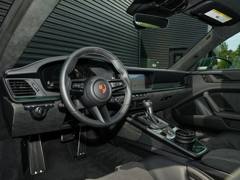 Certified 2026 Porsche 911 GT3 RWD image 4