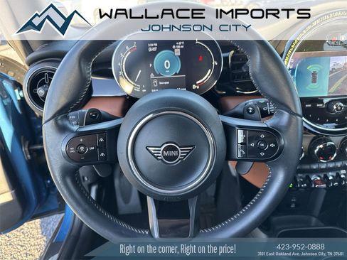 Used 2023 MINI Cooper S w/ Driver Assistance Package image 31