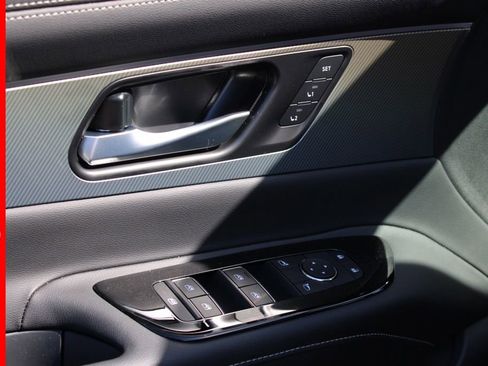 New 2025 Nissan Murano SL w/ Cargo Package image 13