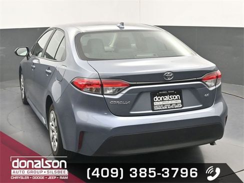 Used 2023 Toyota Corolla LE image 4