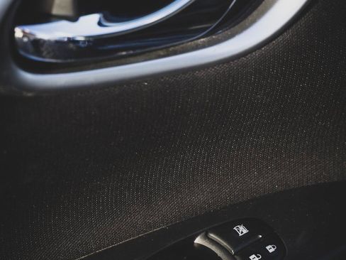 Used 2019 Nissan Sentra SV image 16