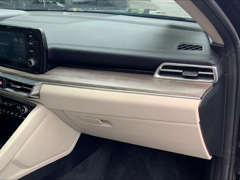 Used 2021 Kia K5 EX image 18