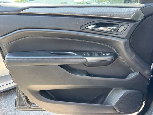 Used 2012 Cadillac SRX FWD image 11