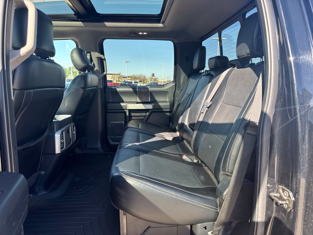 Used 2017 Ford F250 Lariat w/ Lariat Ultimate Package AWD/4WD image 24