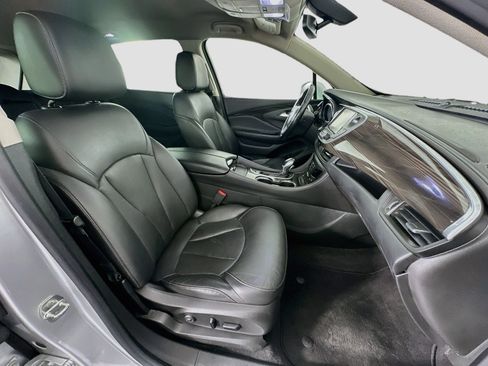 Used 2019 Buick Envision Essence AWD/4WD image 31
