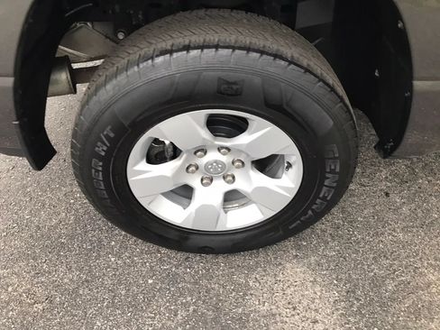 Used 2021 RAM 1500 Big Horn AWD/4WD image 51