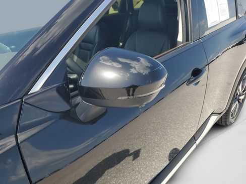 Used 2023 Nissan Rogue SL FWD image 24
