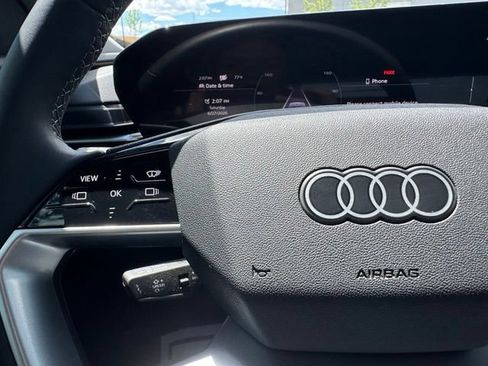 Used 2025 Audi Q5 Premium Plus AWD/4WD image 27