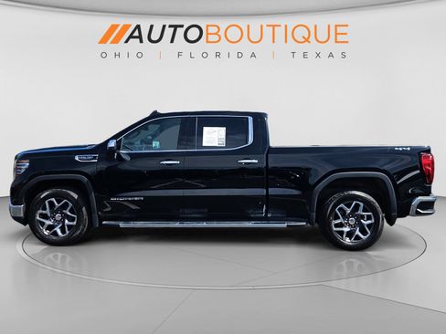 Used 2023 GMC Sierra 1500 SLT w/ SLT Premium Package AWD/4WD image 2