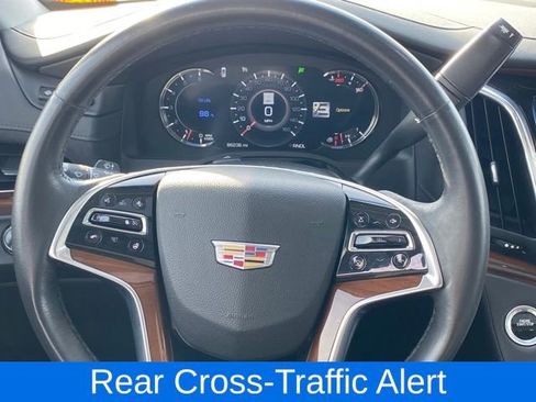 Certified 2017 Cadillac Escalade Luxury image 9