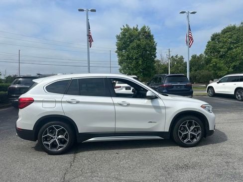 Used 2017 BMW X1 xDrive28i AWD/4WD image 7