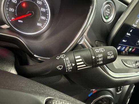 Used 2025 Chevrolet Blazer LT AWD/4WD image 37