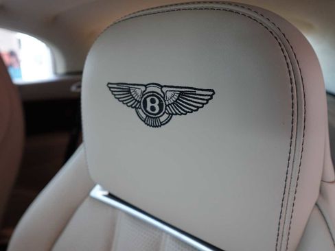 Used 2014 Bentley Continental GT image 26
