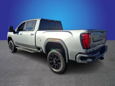 Used 2024 GMC Sierra 3500 AT4 w/ AT4 Preferred Package AWD/4WD image 6