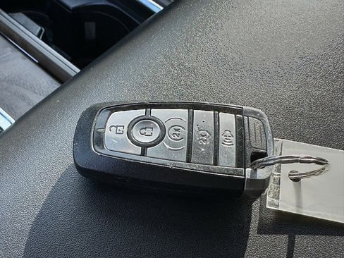 Used 2019 Ford Expedition Platinum image 35