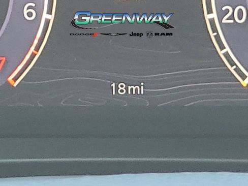 New 2025 Jeep Grand Cherokee Laredo X image 29