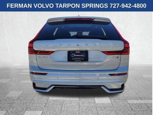 New 2026 Volvo XC60 T8 Core image 8