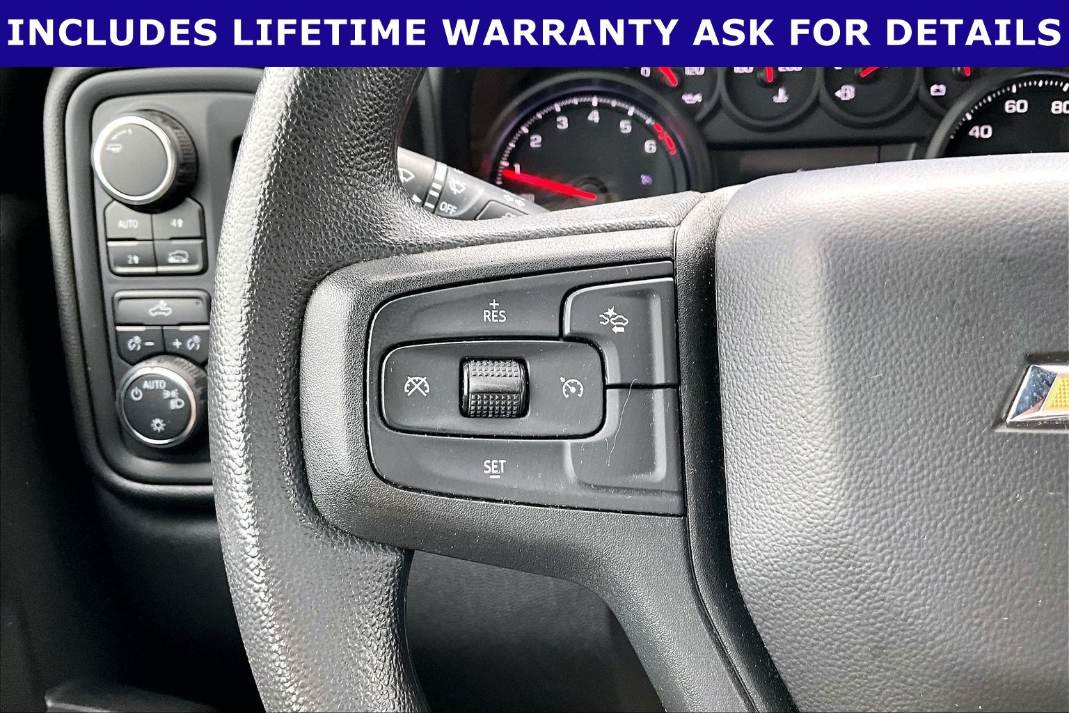 Used 2024 Chevrolet Silverado 1500 Custom w/ Turbomax Blackout Package AWD/4WD image 15