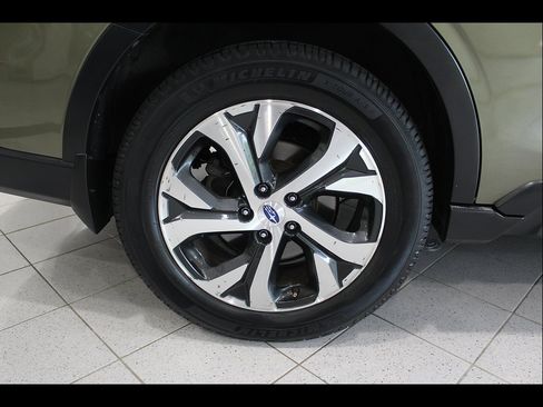 Used 2021 Subaru Outback Limited XT w/ Popular Package #2 AWD/4WD image 11