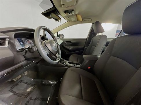 Used 2024 Toyota Corolla LE image 17
