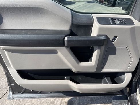 Used 2017 Ford F250 XL w/ Power Equipment Group image 11