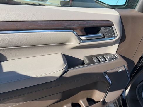 New 2026 GMC Sierra 1500 SLT w/ SLT Premium Plus Package image 17