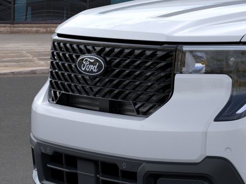 New 2025 Ford Maverick Lariat w/ Black Appearance Package image 18