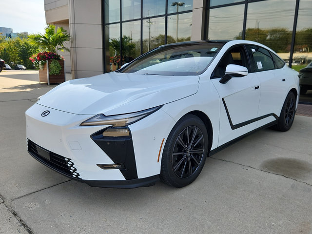New 2026 Lexus ES 500e AWD/4WD image 2