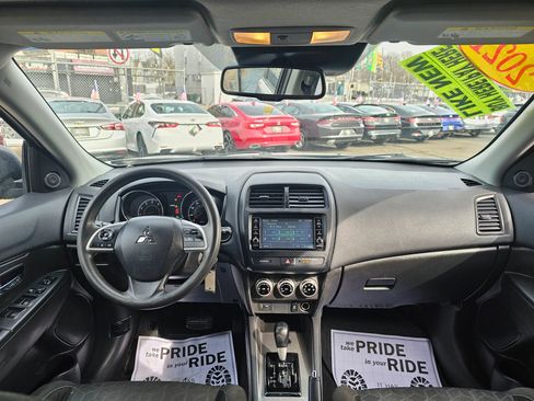 Used 2021 Mitsubishi Outlander Sport ES image 15