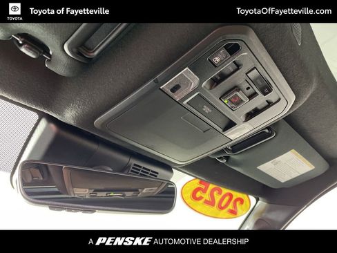 Certified 2025 Toyota 4Runner Limited image 26