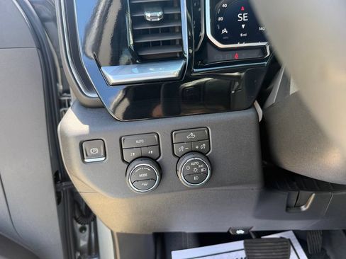 New 2026 Chevrolet Silverado 1500 RST w/ RST Select Package AWD/4WD image 34