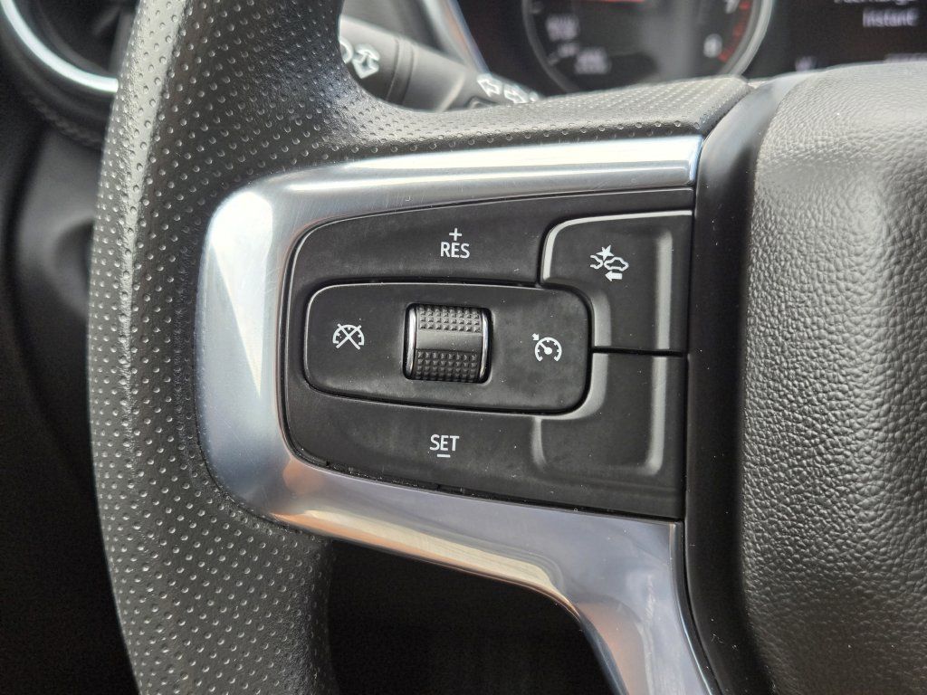 Used 2023 Chevrolet Blazer LT w/ Driver Confidence Package AWD/4WD image 29